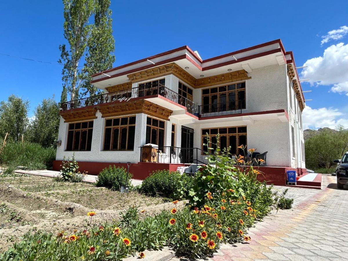 Nature Palace Farmstay She Exterior foto